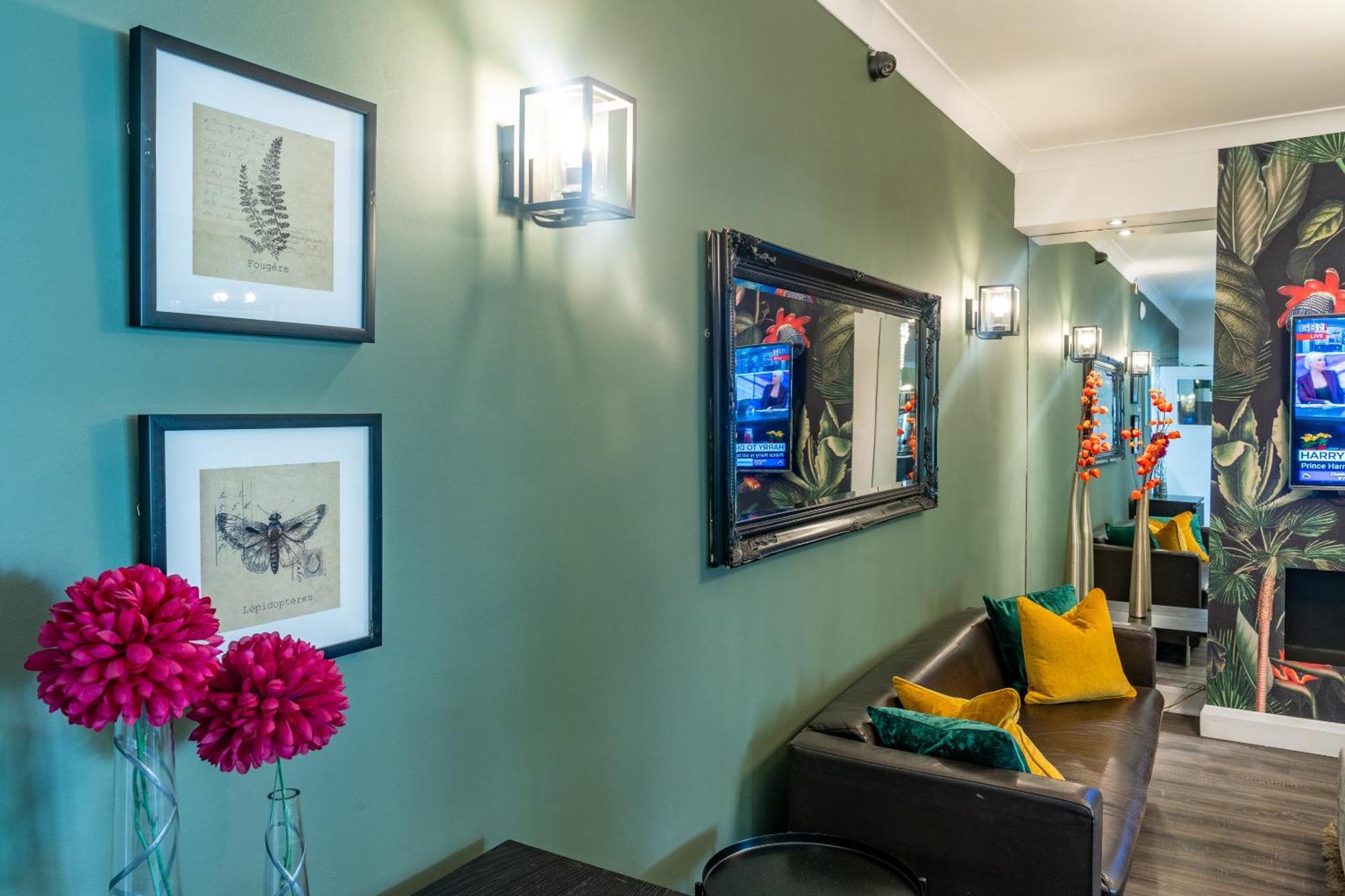 Croft Court Hotel Лондон Экстерьер фото